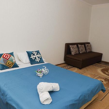 Reliablehouse 2-Х Комнатная Квартира В Центре Apartamento Almatý Exterior foto